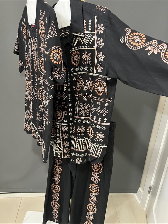 Johnny Was Other - Johnny Was Black Ensemble with Peach Embroidery